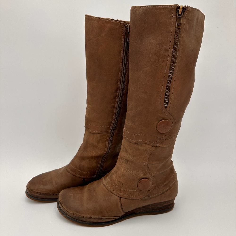 Miz Mooz Women's Brown Leather Portia Button Boots Size 7.5 - Picture 5 of 12